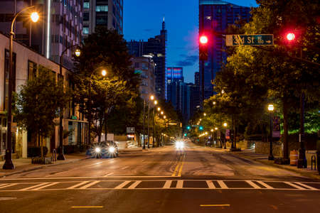 Atlanta, Ga USA - 06 14 20: Downtown Atlanta 3rd street at night traffic red lightのeditorial素材