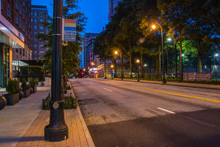 Atlanta, Ga USA - 06 14 20: Downtown Atlanta at night empty streets and street lightsのeditorial素材