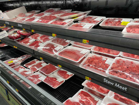 Martinez, Ga USA - 12 23 21: Walmart retail grocery store interiorのeditorial素材
