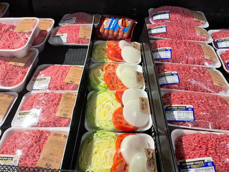 Hephzibah, Ga USA - 04 30 22: IGA retail grocery store produce and meatのeditorial素材