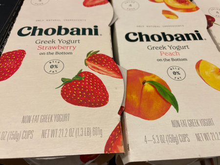 Grovetown, Ga USA - 05 24 22: Retail store Chobani family pack yogurt brandのeditorial素材