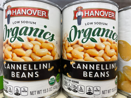Grovetown, Ga USA - 06 25 22: Retail grocery store Hanover Cannellini beans