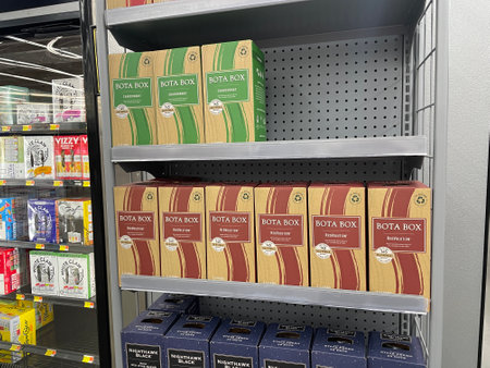Grovetown, Ga USA - 09 30 23: Bota Box boxed wine varietyのeditorial素材