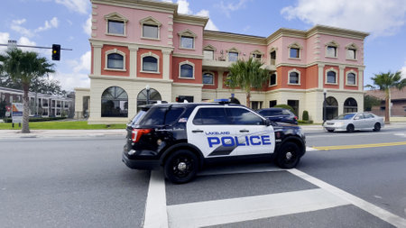 Lakeland, Fla USA - 12 09 23: Lakeland Police SUV close up on Florida Aveのeditorial素材