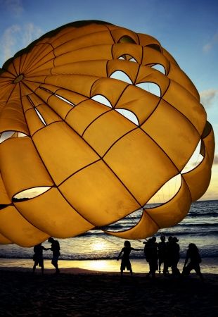 Parasailing Patong beach, Phuket, Thailandの写真素材