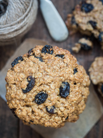 Homemade wholemeal spelt oatmeal cookies.の写真素材
