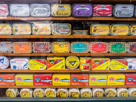 Different types of sardines and other typical Portuguese products sold in the old town of Lisbon.のeditorial素材