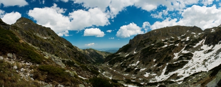Mountainous landscape with green ecological natureの写真素材