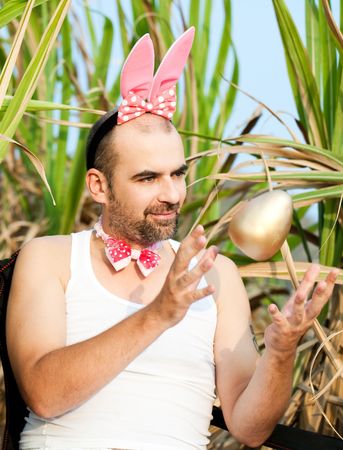 Happy Man Toss Gold Egg