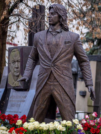 Novodevichy Cemetery in Moscow, monument and grave, sculpture, face in stone, work of artのeditorial素材