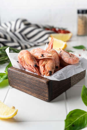 Thawed peeled shrimp, seafood, delicacyの写真素材