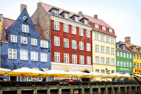 Copenhagen, Denmark - MARCH 30, 2017: View of Nyhavn colorful housesのeditorial素材