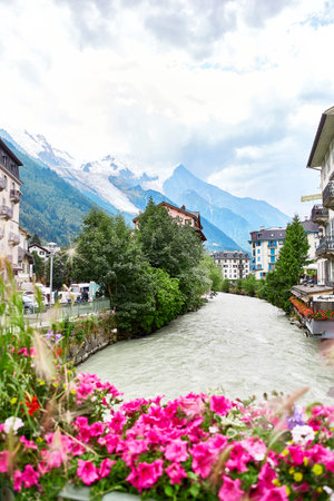 Chamonix, France - JULY 19, 2017: View of Arve river, buildings of Chamonix and Mont Blanc Massif, French Alps, selective focusのeditorial素材