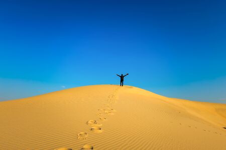 Adventure Photographer in Desert Dammam Saudi Arabiaの写真素材