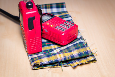 the tools is communicaion with radio signal