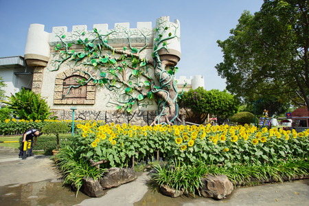 PATHUM THANI, THAILAND - November 04, 2017: Inside view of the fun park named Dream World in Pathum Thani, Thailand. It's the most popular amusement park in Thailand.のeditorial素材
