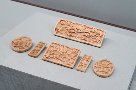 Taipei, Taiwan - November 22, 2018: Ancient Chinese imperial artifacts and artworks in National Palace Museum in Taipei City, Taiwan.のeditorial素材