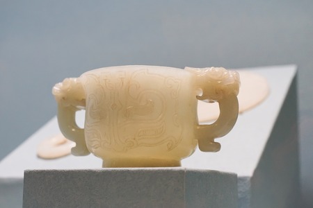 Taipei, Taiwan - November 22, 2018: Ancient Chinese imperial artifacts and artworks in National Palace Museum in Taipei City, Taiwan.のeditorial素材