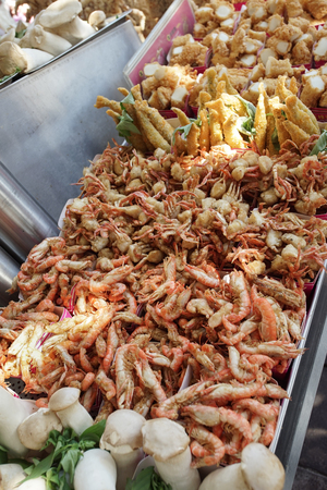 New Taipei, Taiwan - November 24, 2018: The famous Taiwanese fried seafood in Tamsui old street, New Taipei, Taiwan.のeditorial素材