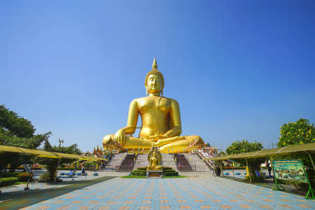 Ang Thong, Thailand - November 17, 2019 : The largest Buddha statue in the world at Wat Muang, Ang Thong province, Thailand.のeditorial素材