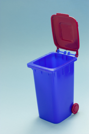Miniature of a trash box combined container pen blue and redの写真素材
