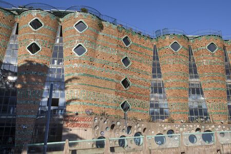 VIETRI SUL MARE, ITALY - 12 October 2019 Famous ceramic factory in Amalfi Coast to mean a conceptのeditorial素材