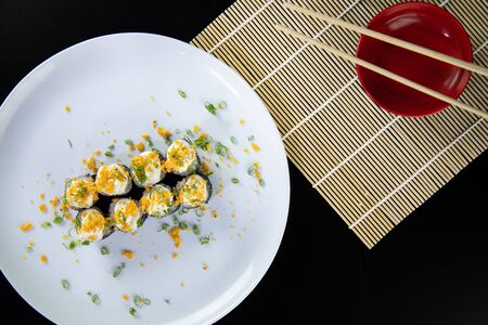 japanese food delicious salmon uramaki sushi with riceの写真素材