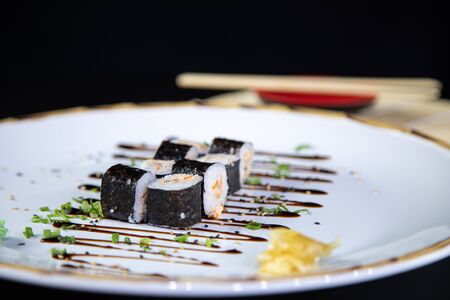 japanese food delicious salmon uramaki sushi with riceの写真素材