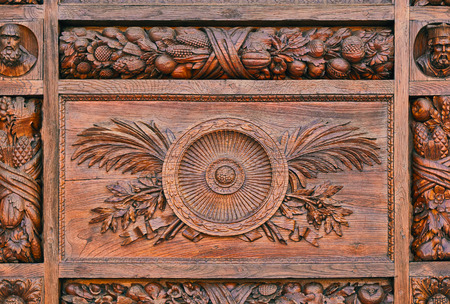 Detail of a carved pattern on the wooden door of the Basilica di Santa Croce (Basilica of the Holy Cross) in Florence, Italy, travel, 
の写真素材