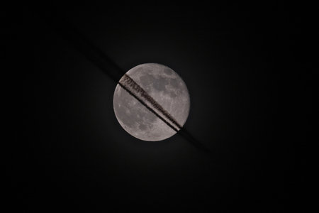 The moon in the night sky.の写真素材