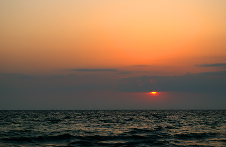 Beautiful seascape - sunset on the Black sea

の写真素材