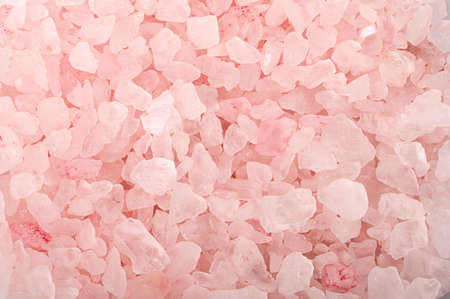 Background of pink sea salt crystals in close-upの写真素材