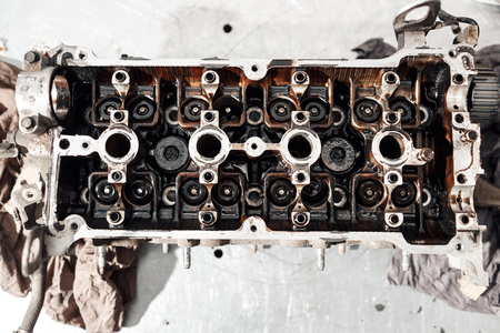 Camshaft close up, two valve per cylinder system