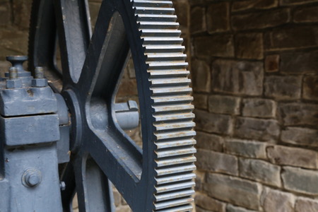 Gear transmission from metal in the old mechanism.