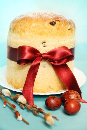 Easter cake with  eggs and willow branchesの写真素材