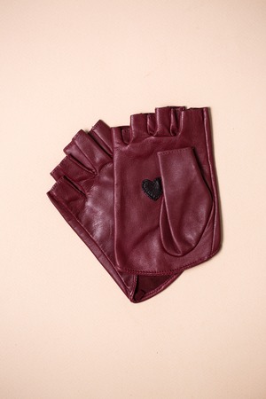gloves with a heart with fingers cut offの写真素材