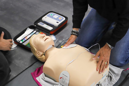 BLSD Defibrillator use course. first aid course - company safety - cardiac massage - Basic Life...