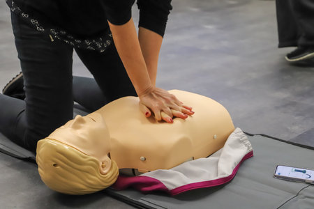 BLSD Defibrillator use course. first aid course - company safety - cardiac massage - Basic Life...