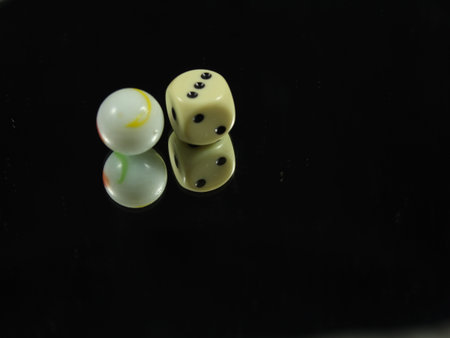Dice game cube fun sides points numbers