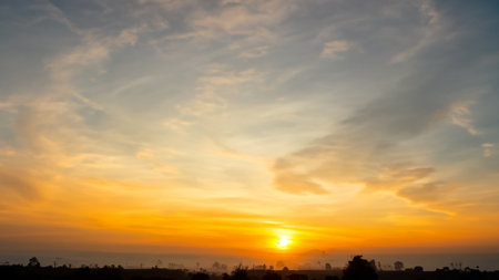 Soft hues in the abstract sky.の素材