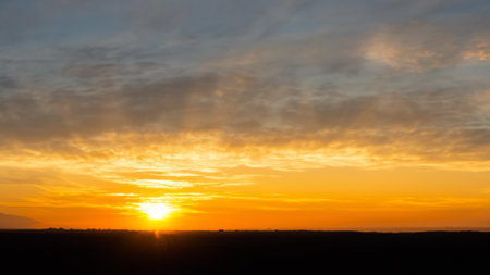 Sun-Kissed Morning: Sunrise and Scenic Cloudscapeの素材