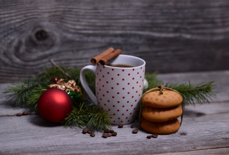 Cup of cooffee with cookies for Christmas morningの写真素材