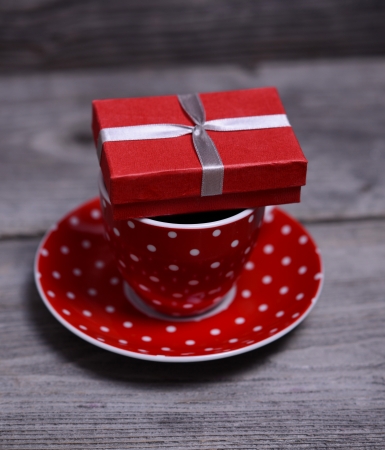 Red coffee cup and gift box の写真素材