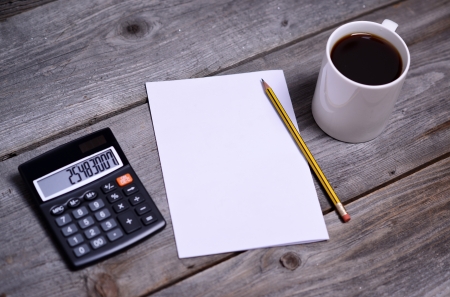 empty paper and business things on table

の写真素材