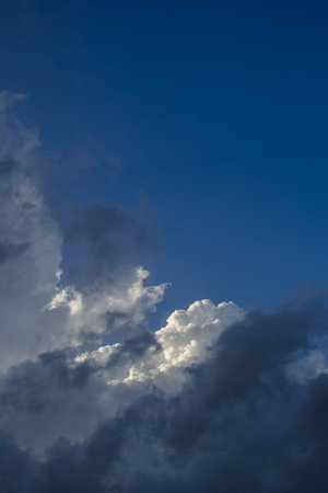 Cloudscape has been developing in gorgeous form. Backgrounds and textures.