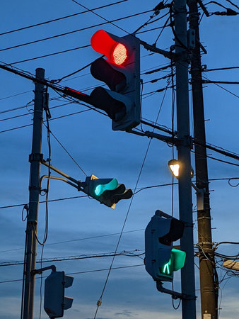 Traffic lights on Japanese roads