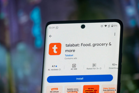 Dhaka, Bangladesh 07 Dec 2025:Talabat logo on phone screen stock image.のeditorial素材