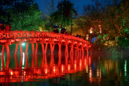Ngoc Son Temple. Hanoi city old town at night, Vietnamのeditorial素材