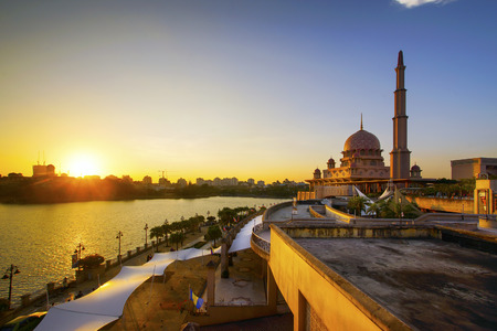 Beautiful sunset At Putra Mosque, Putrajaya Malaysiaのeditorial素材