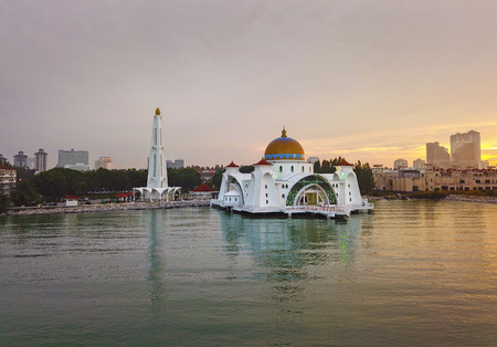 Aerial view of Majestic Malacca Straits Mosque during sunsetの写真素材